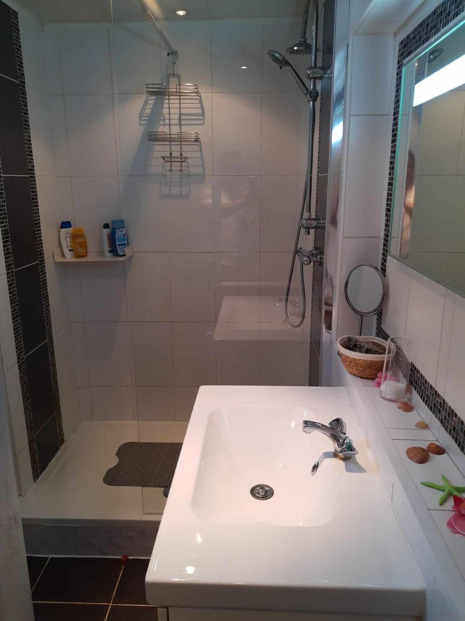 Agreable Maison Avec Cour A 10Min De Liege Эрсталь Экстерьер фото
